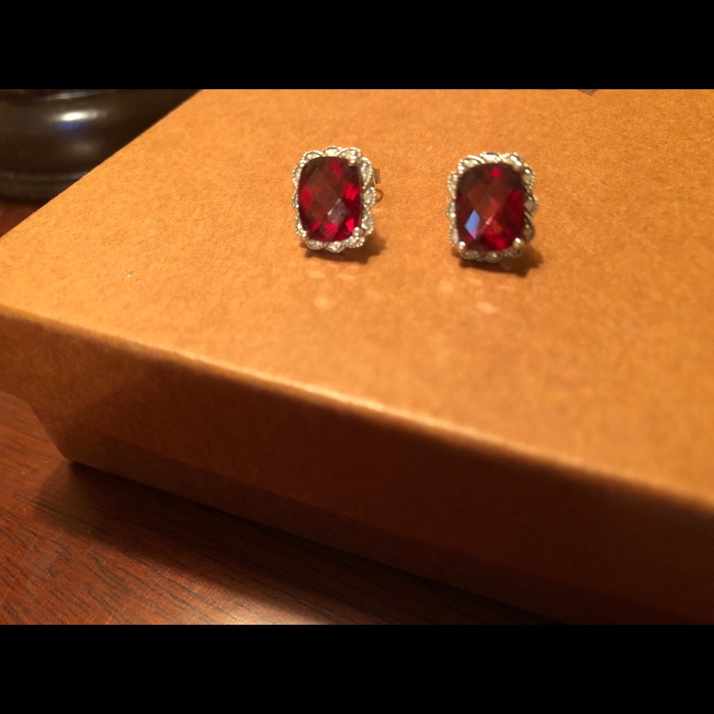 Real Garnet Stone and Diamond Earrings 14kt W Gold